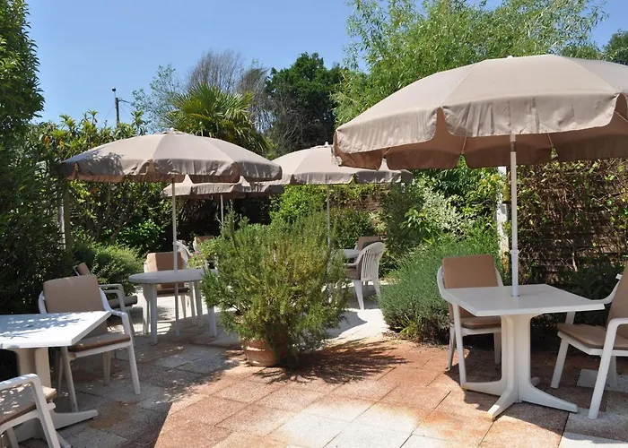 Atlantis Hotel Mimizan-Plage